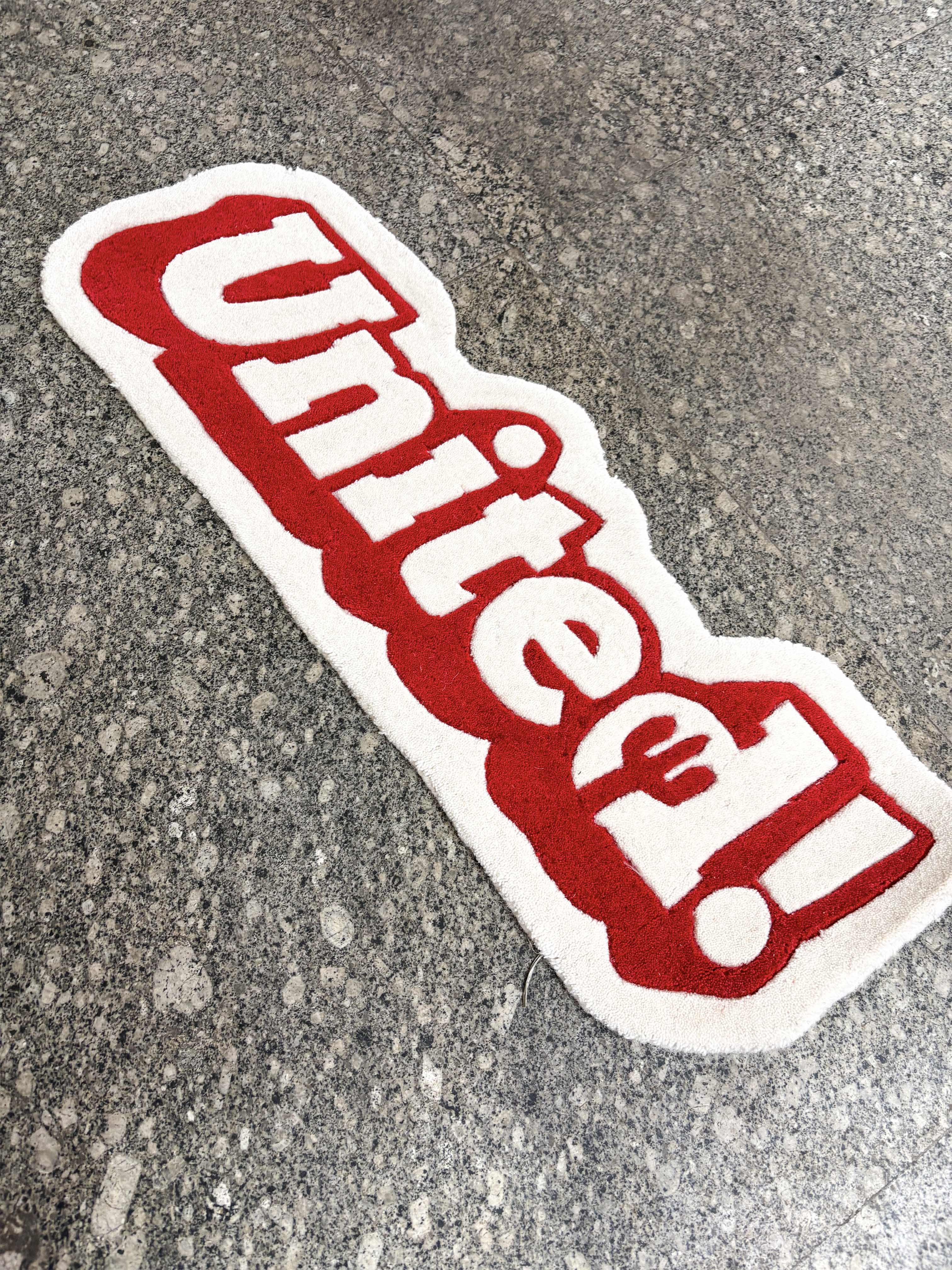 United fan art Hand Tufted Rug