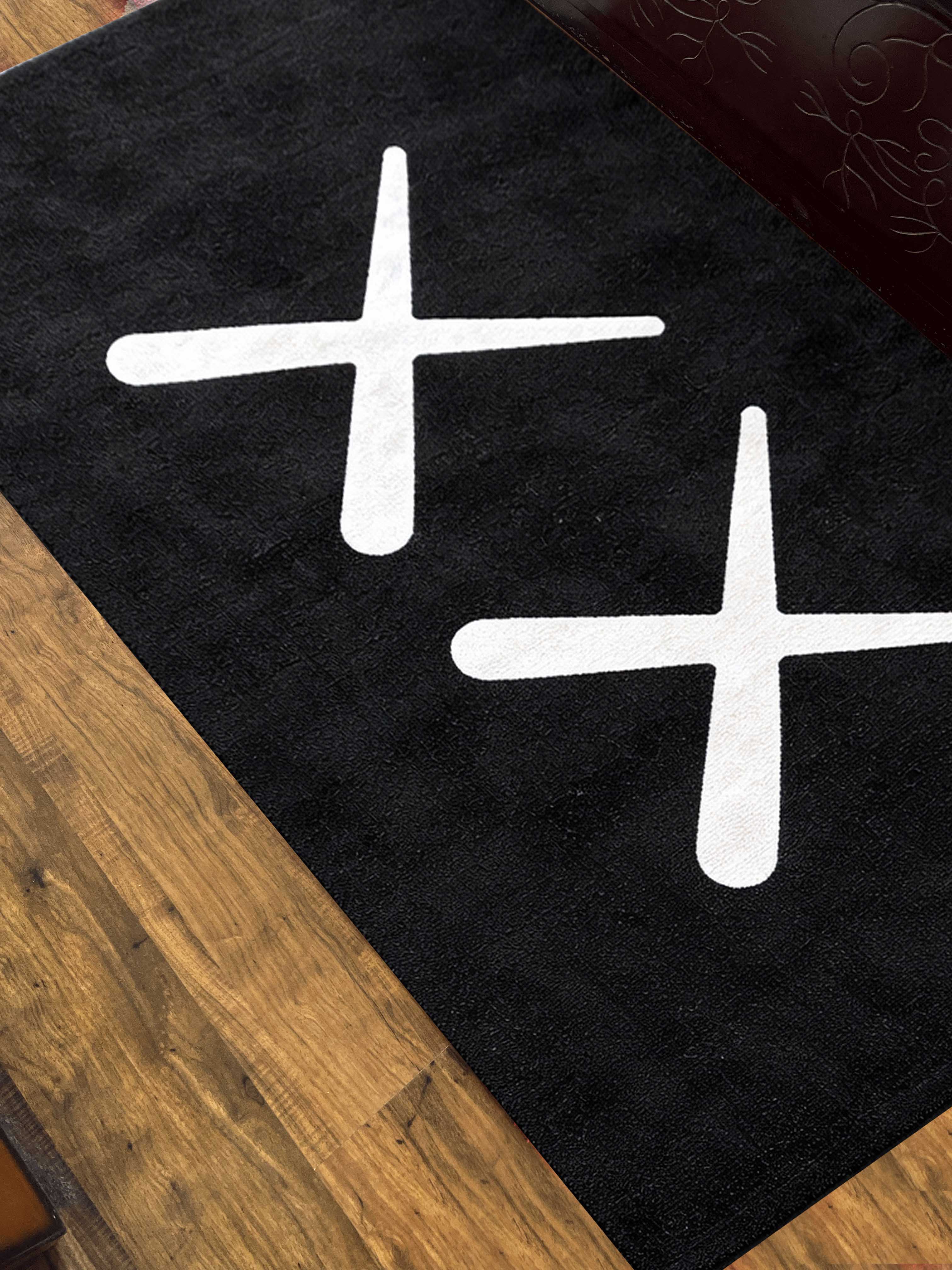 X & X Machine Made Rug