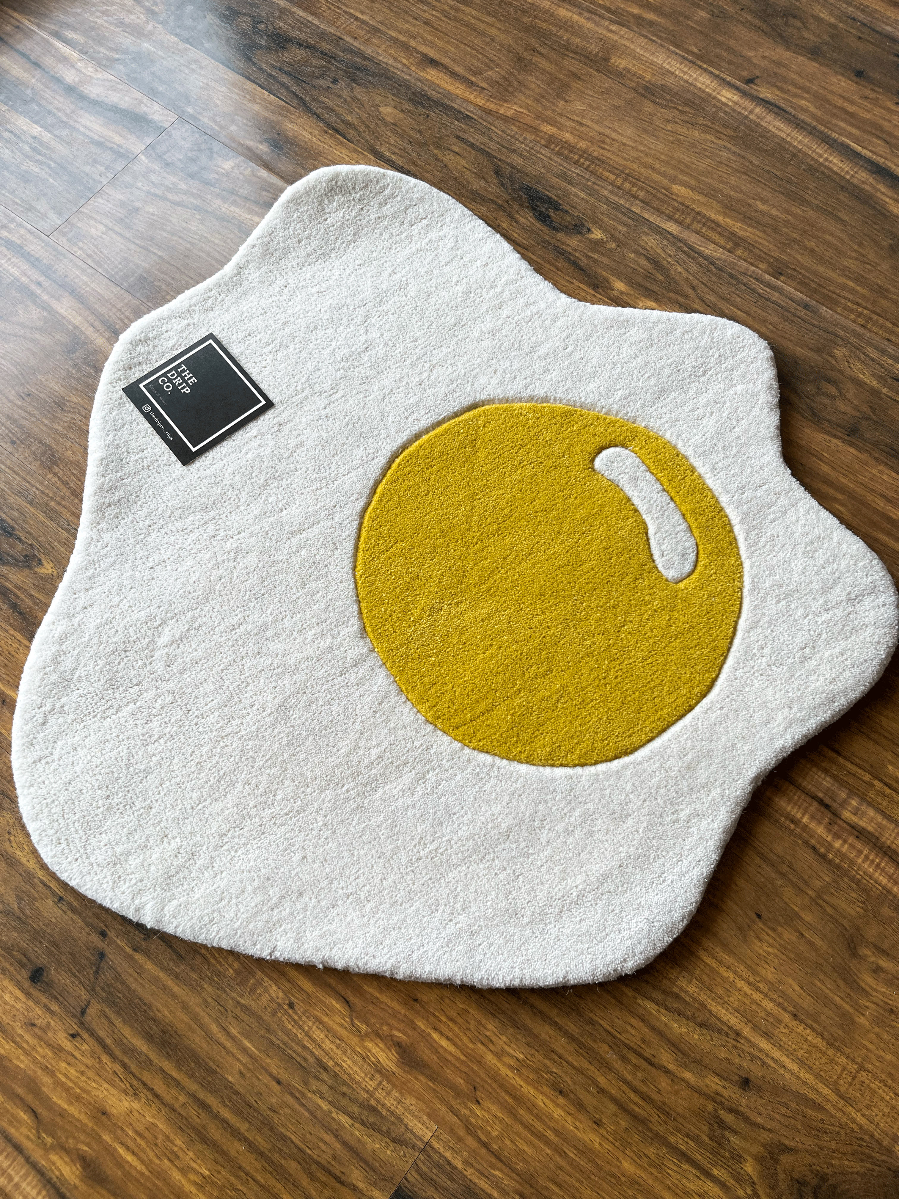 Egg Hand Tufted Rug