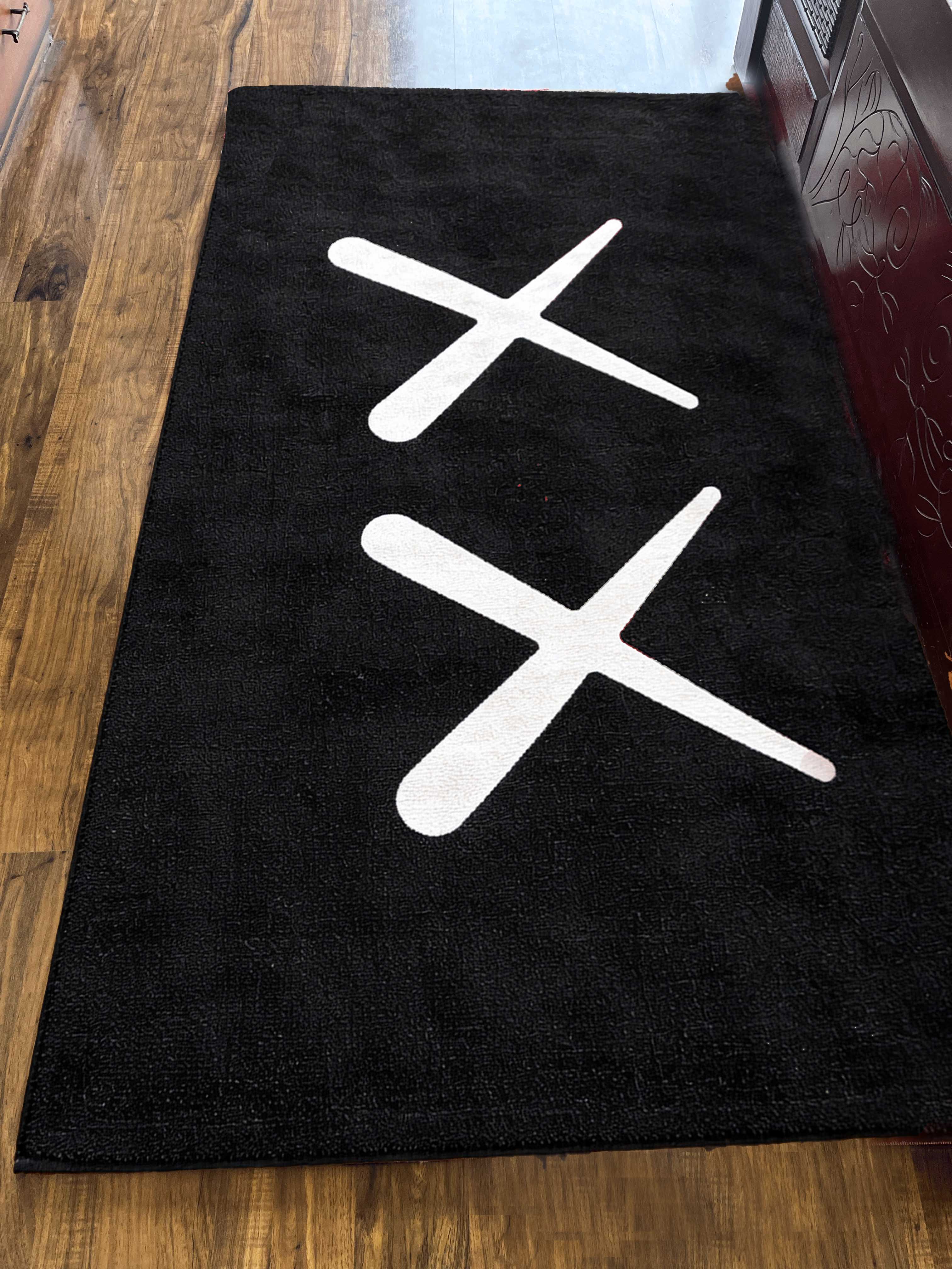 X & X Machine Made Rug