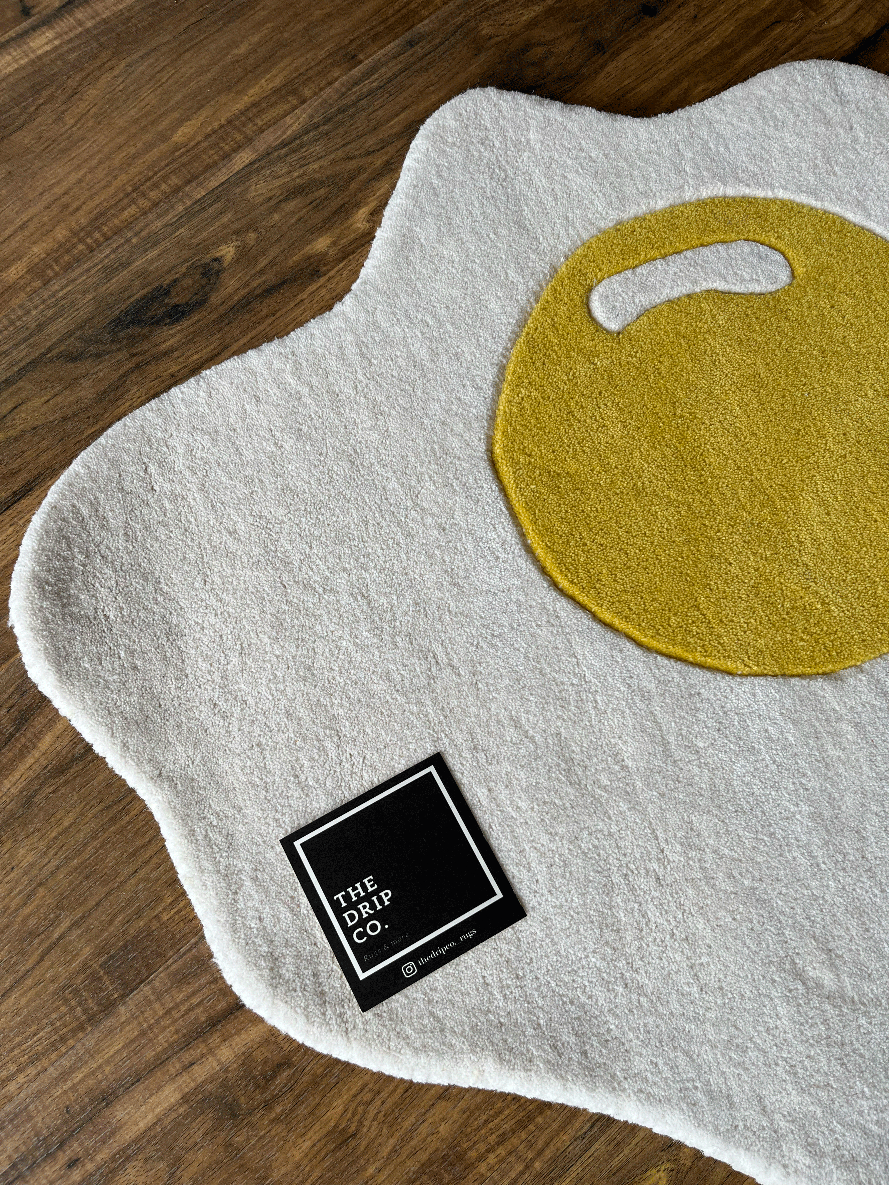Egg Hand Tufted Rug