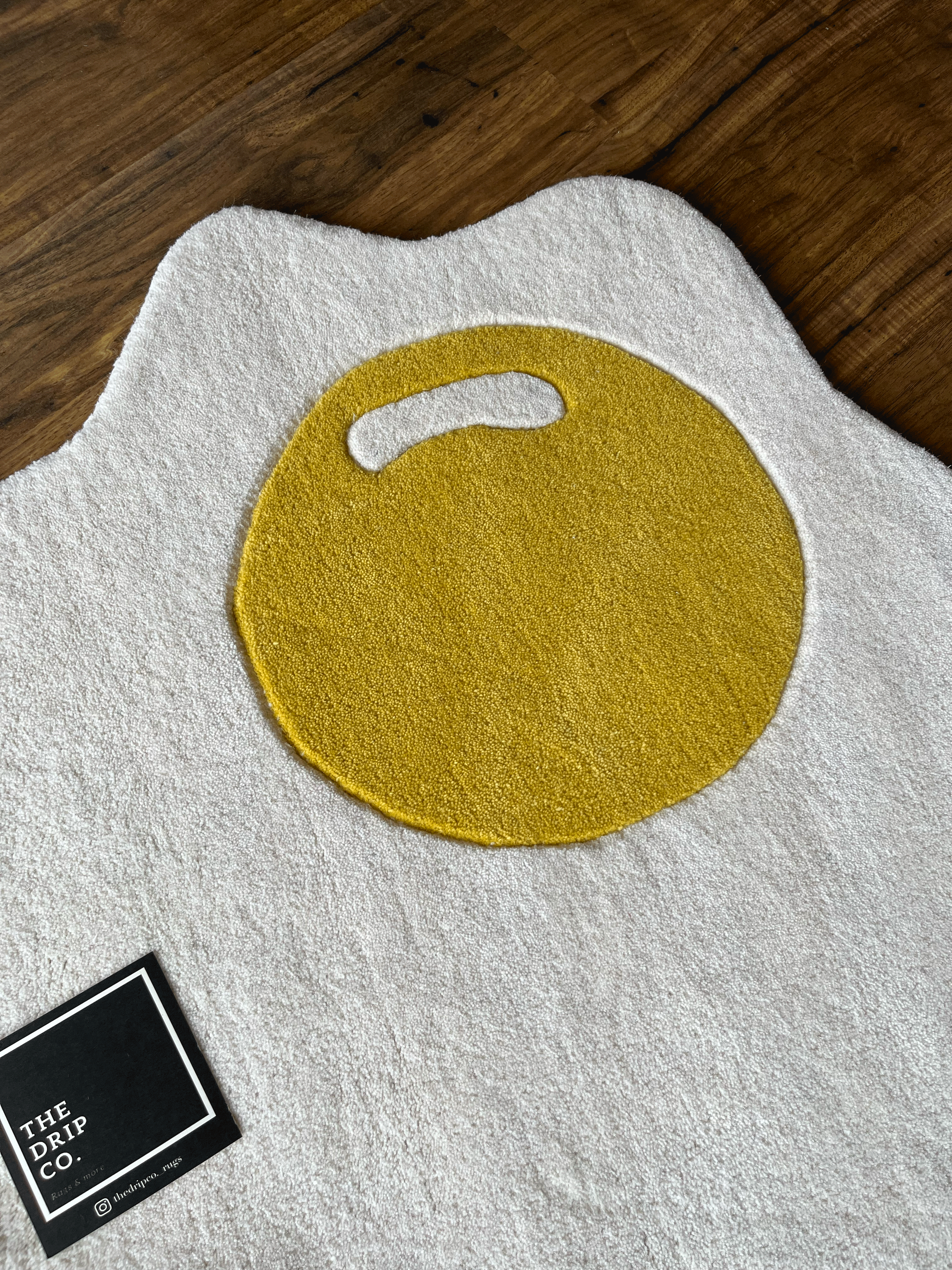 Egg Hand Tufted Rug