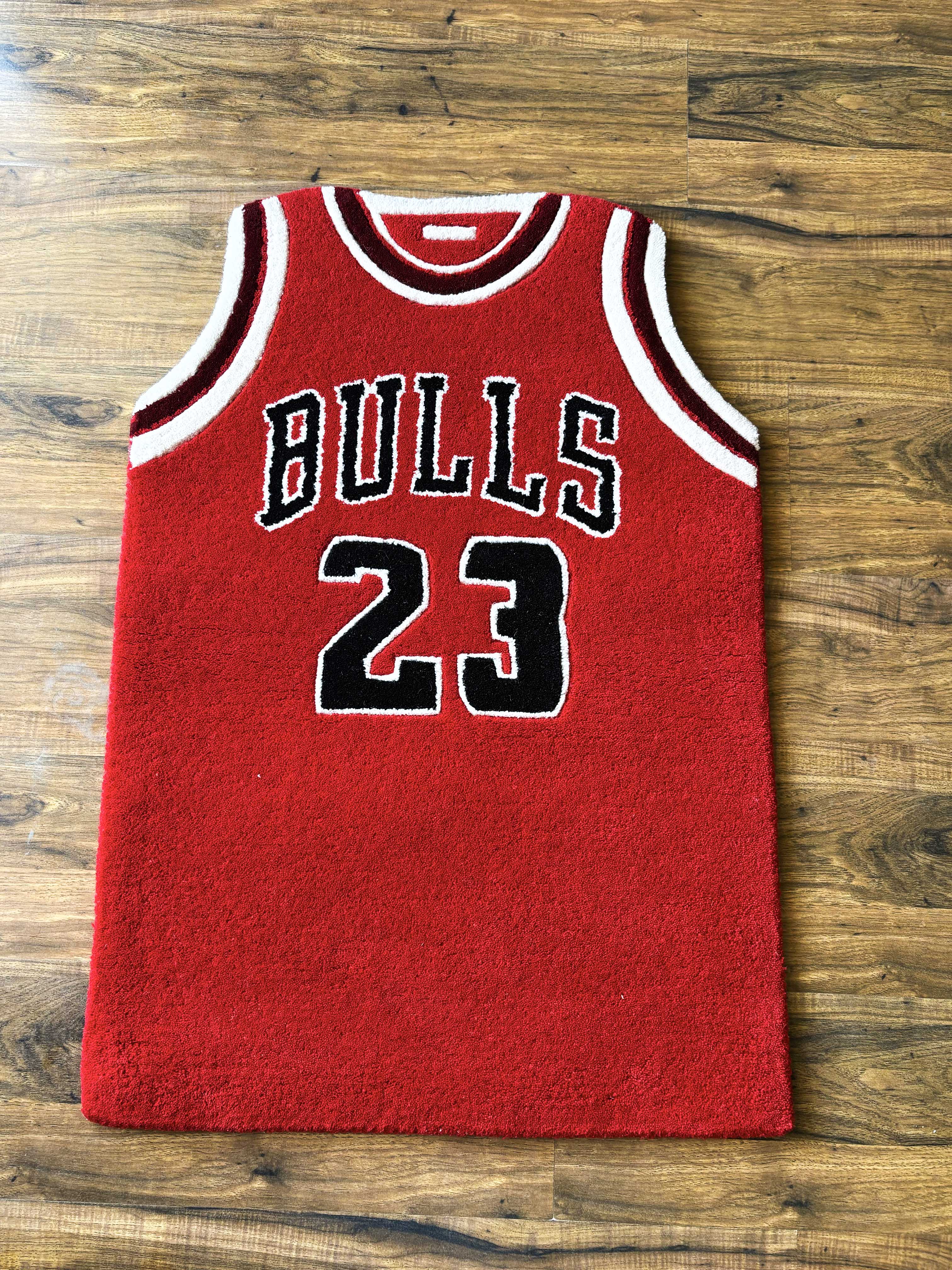 Bulls Red jersey Hand tufted Rug