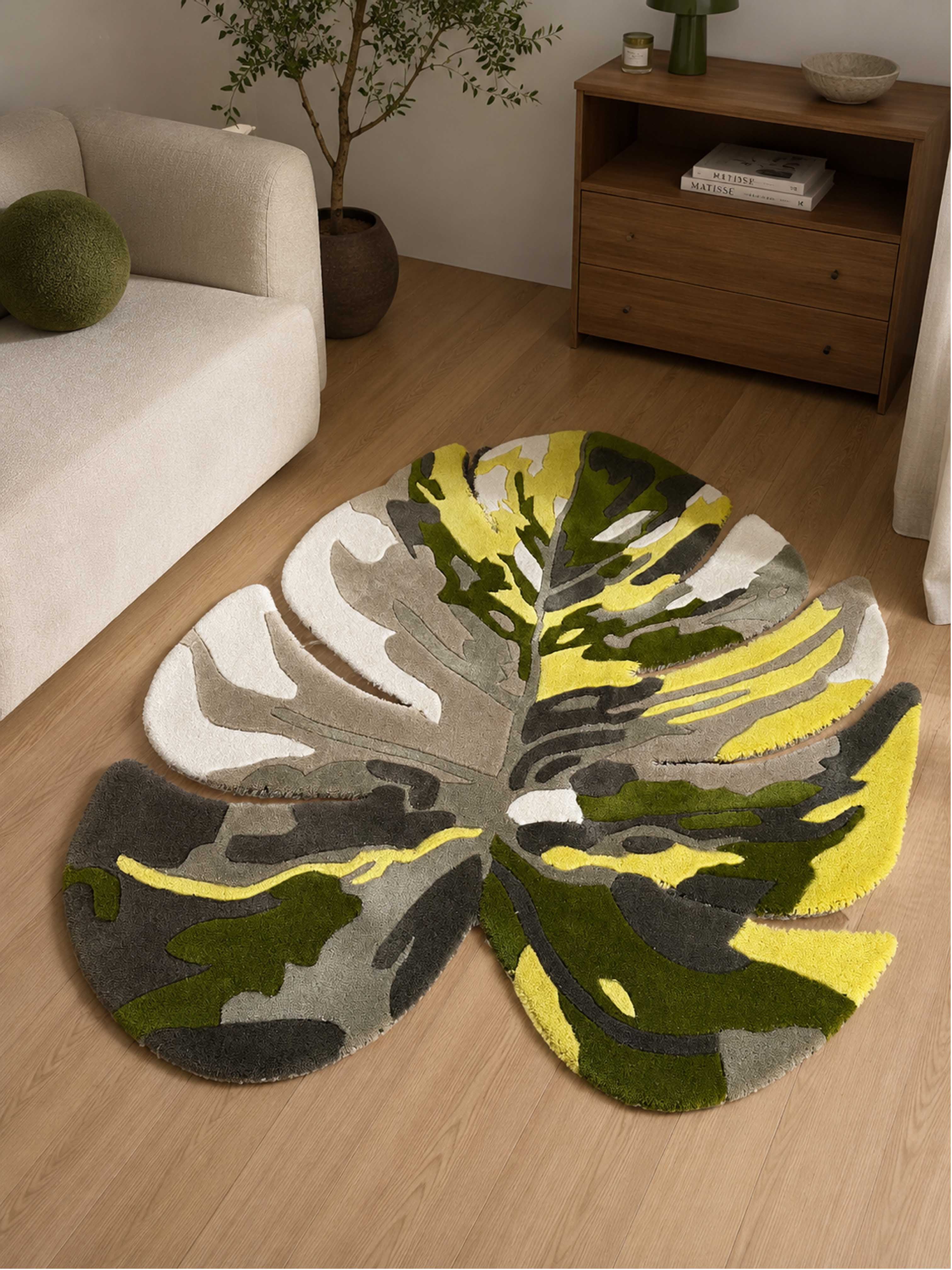 Monestera Leaf Rug
