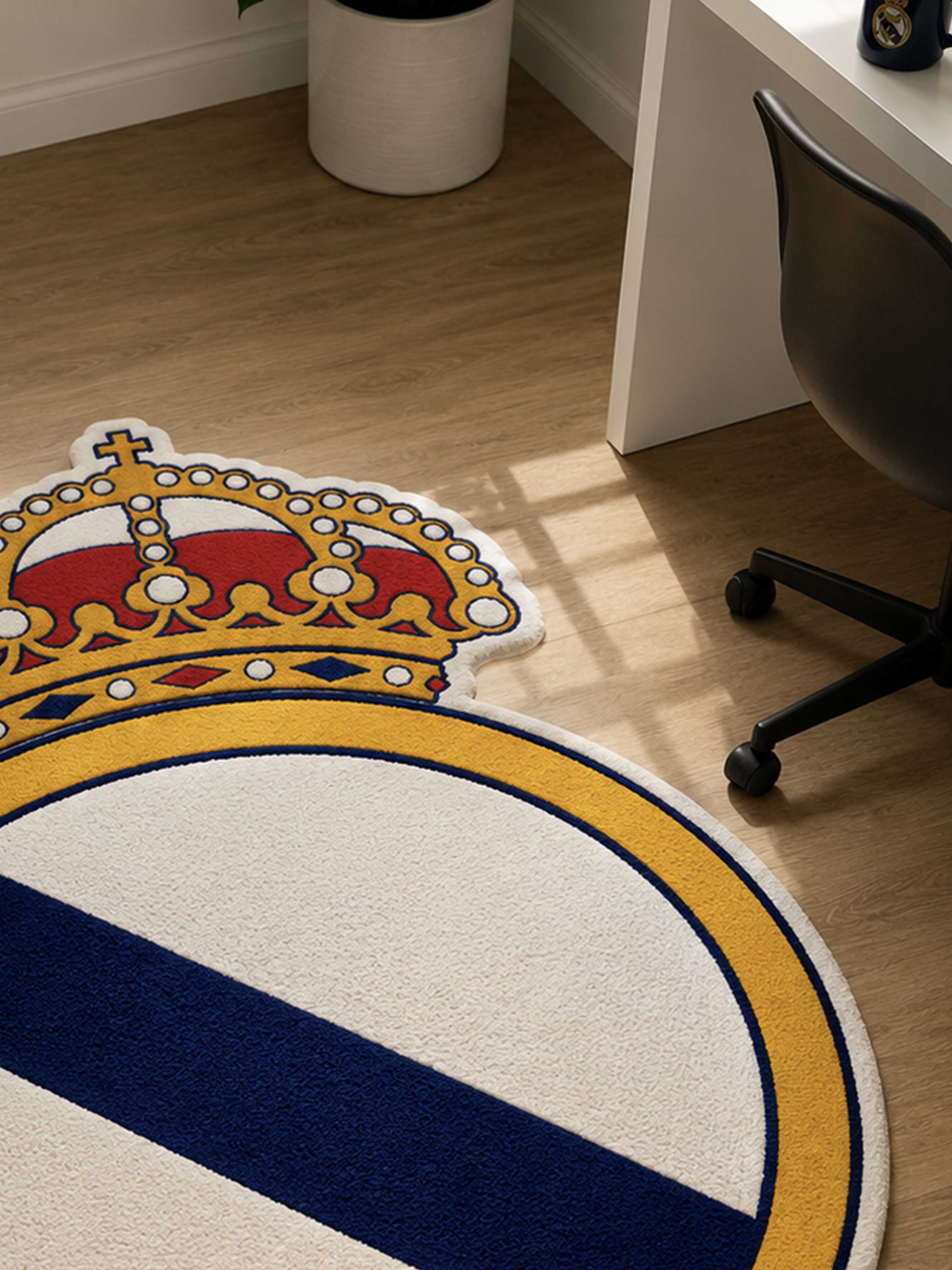 Madrid fan Art hand tufted  Rug