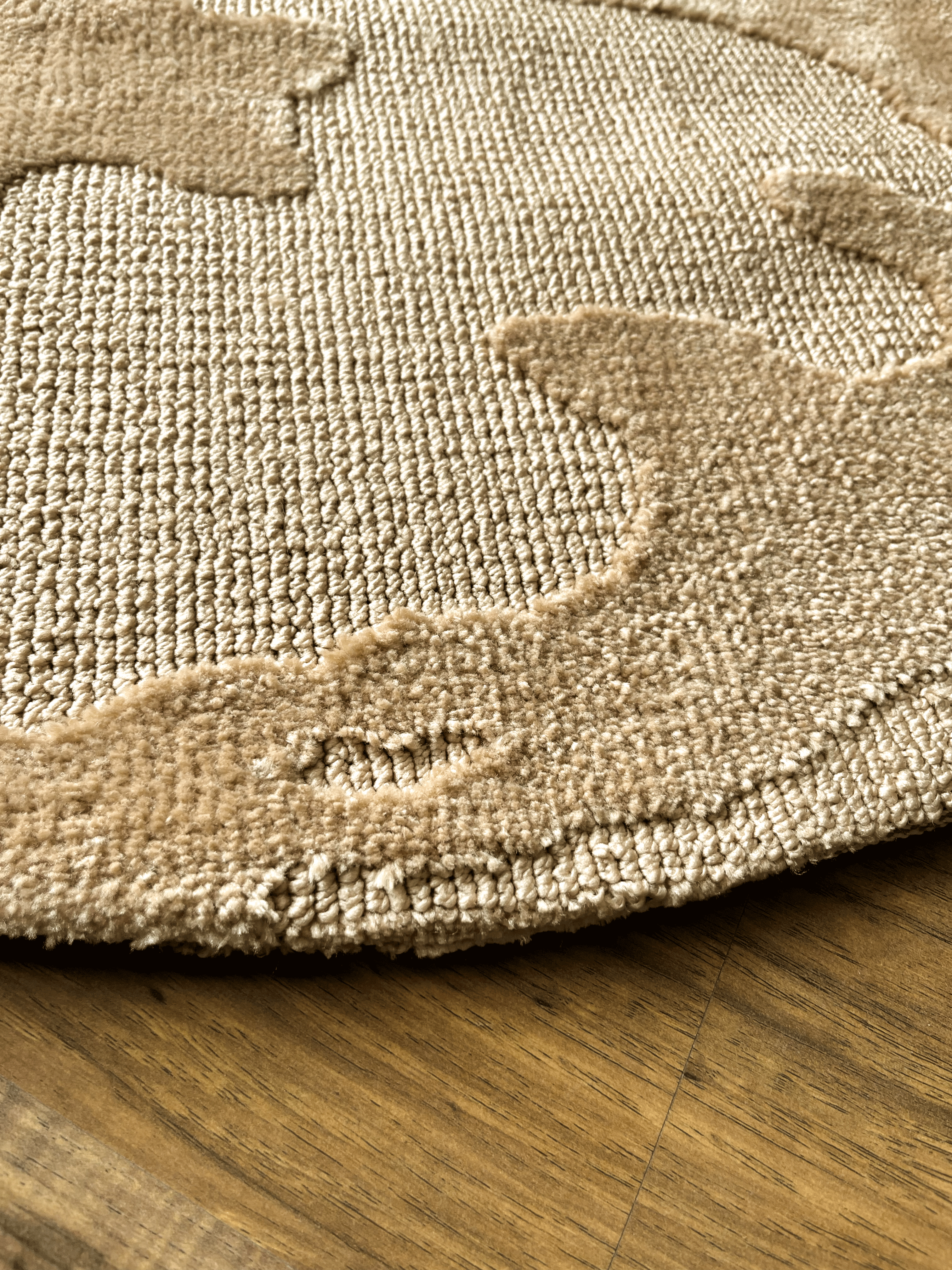 Cream Moon Machine Tufted Rug