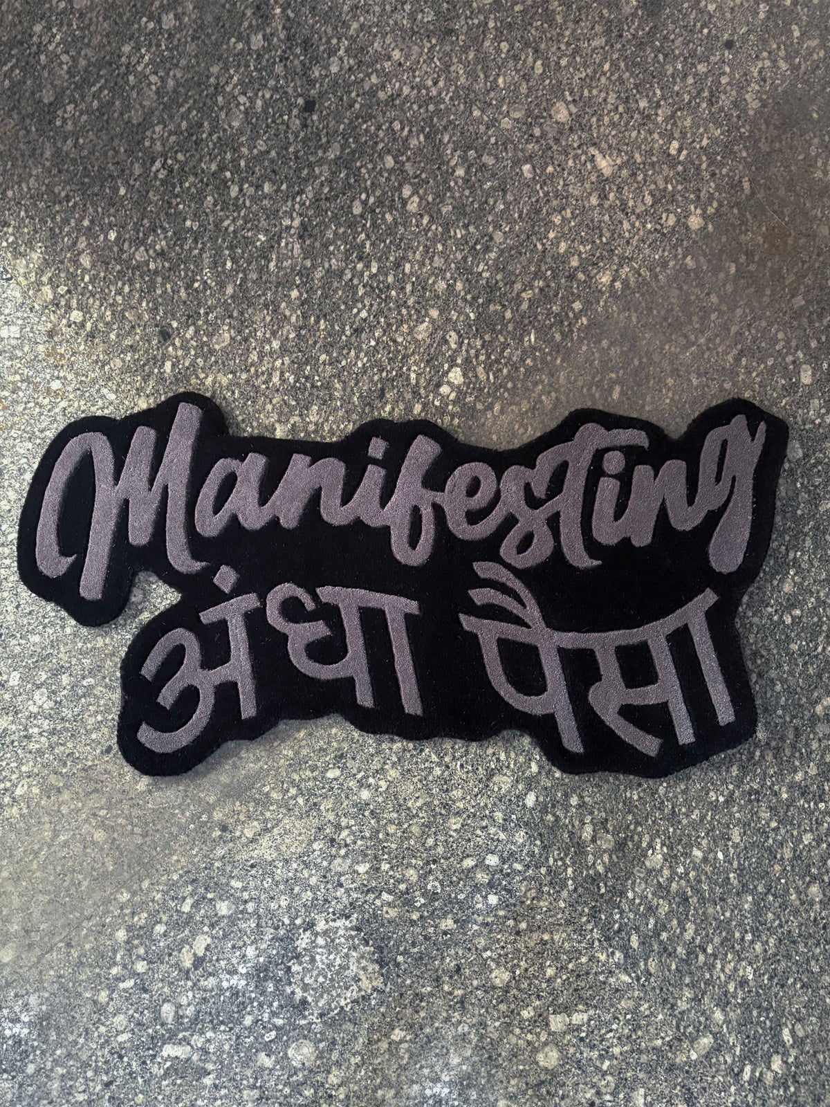 Manifesting paisa Hand tufted Rug