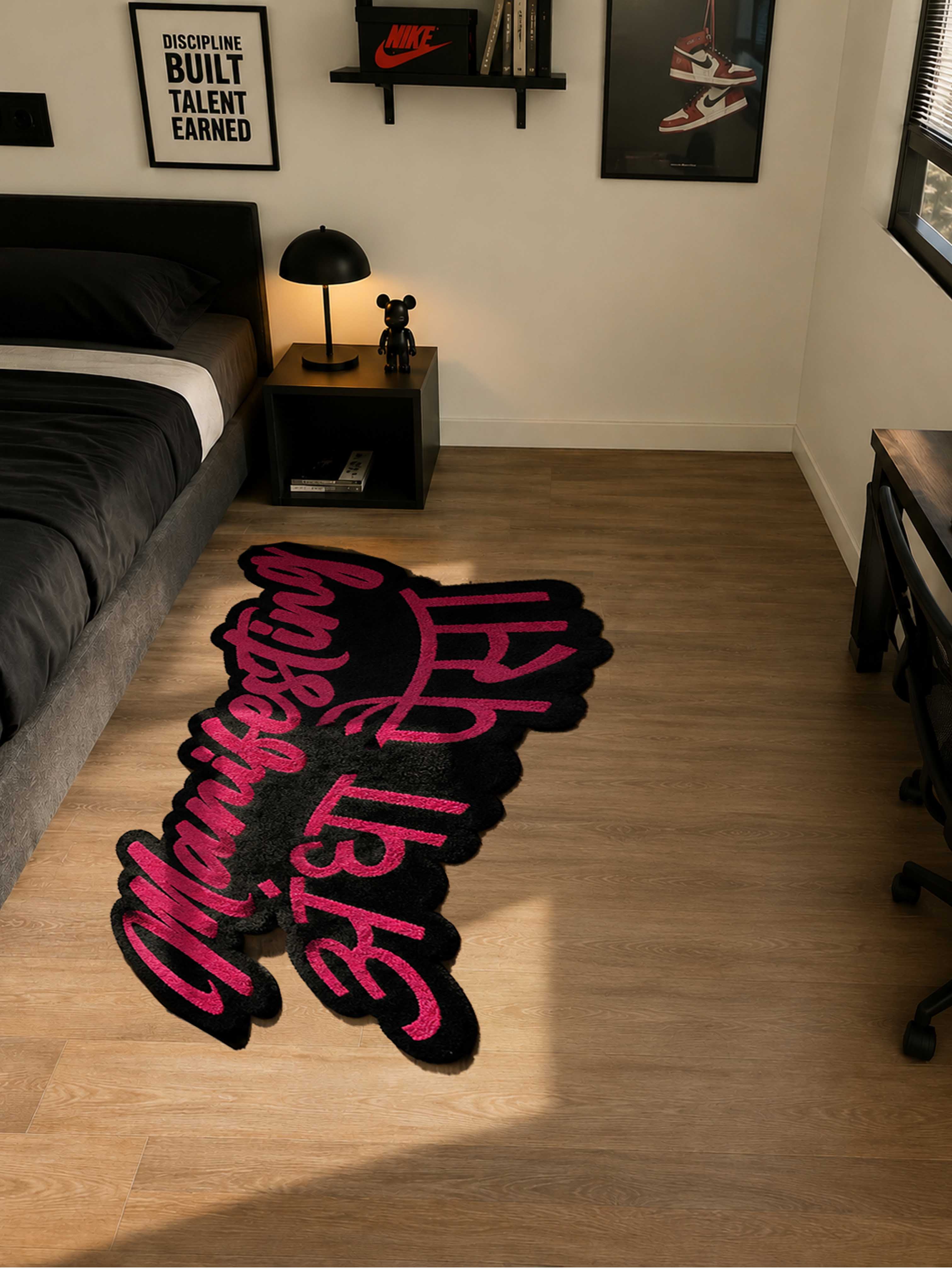 Manifesting paisa Hand tufted Rug