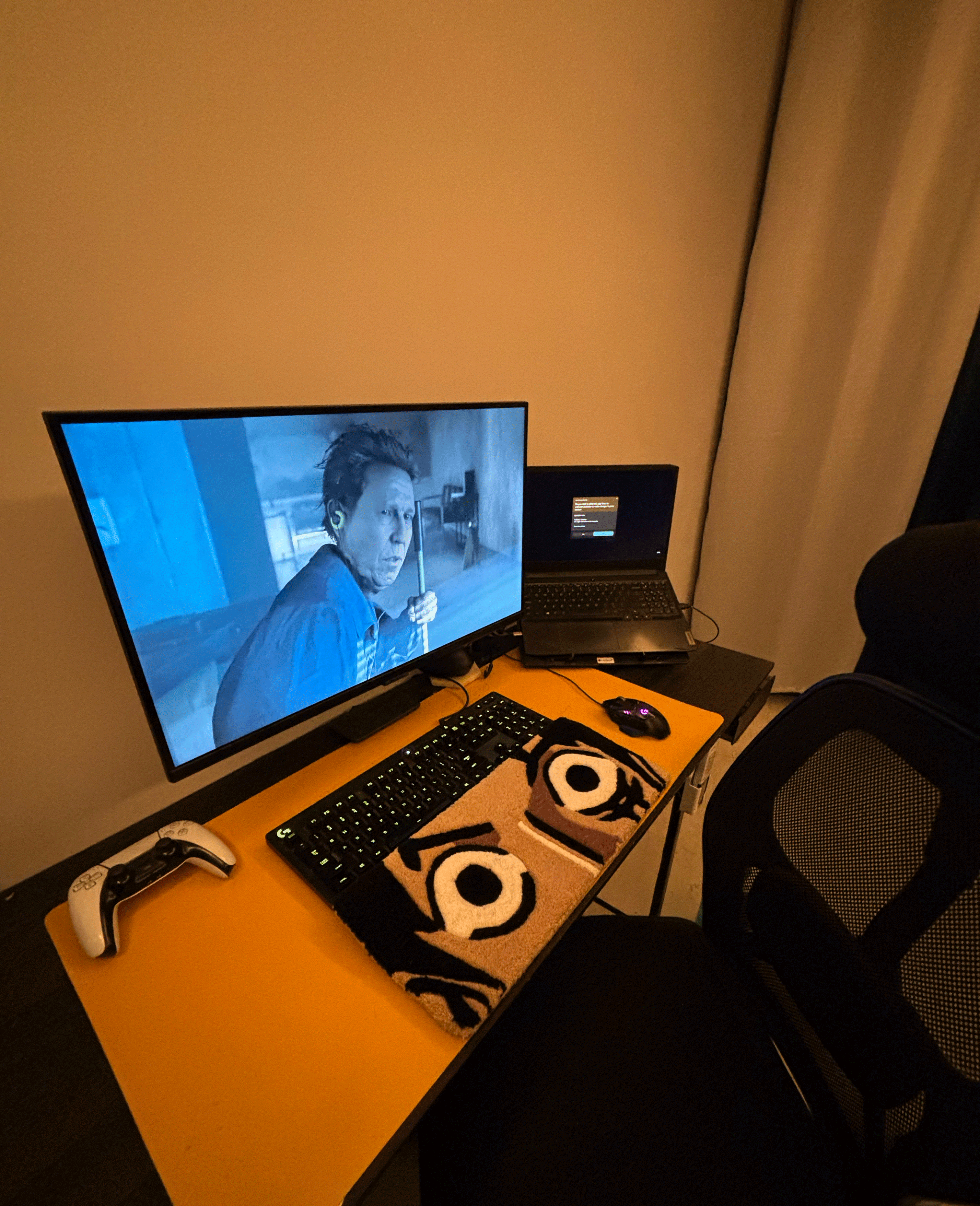 Anime eye Keyboard Rug