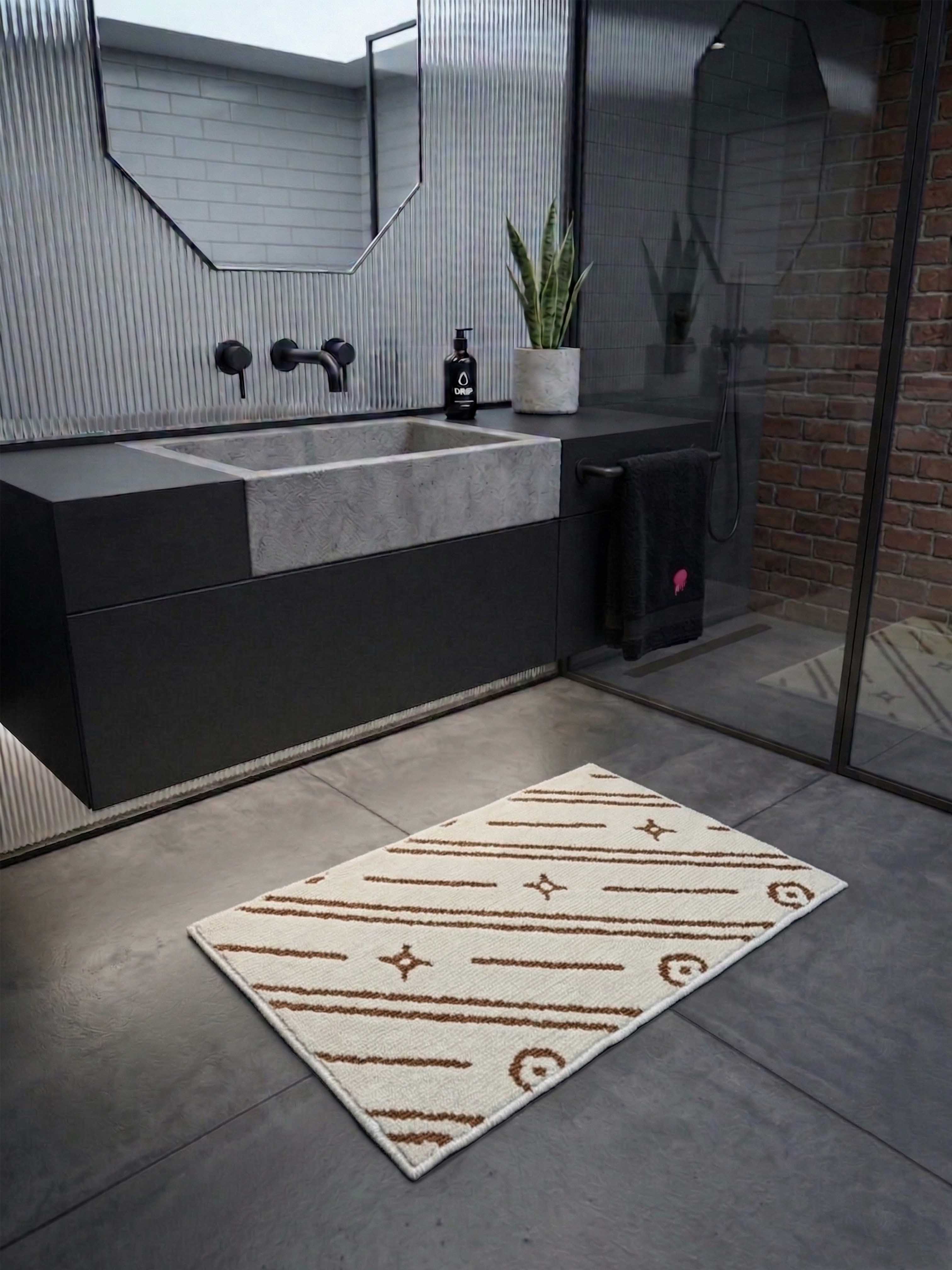 White luxury Bath Mat